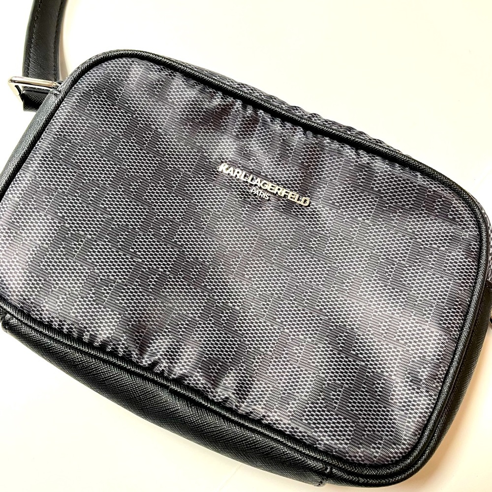 🔥Karl Lagerfeld small handbag.